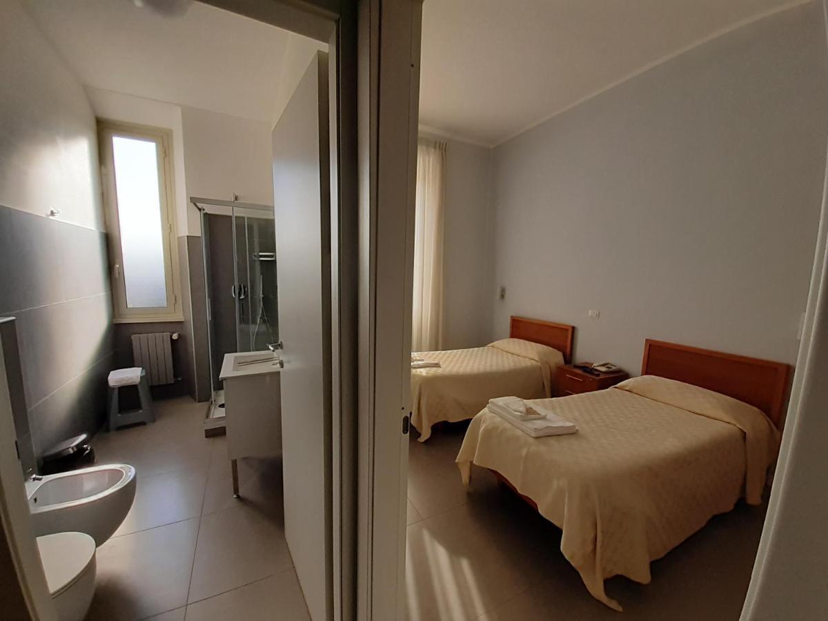 Ostello Villa Monte Mario Roma Exterior foto